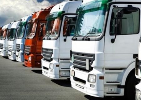 تعیین تکلیف وضعیت کامیون‌های دپو شده در گمرک