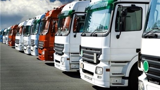 تعیین تکلیف وضعیت کامیون‌های دپو شده در گمرک