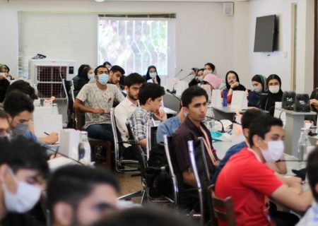 گزارش تصویری برگزاری فرهنگستان نورآوری در اتاق بازرگانی مشهد