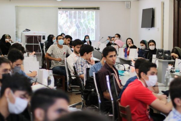 گزارش تصویری برگزاری فرهنگستان نورآوری در اتاق بازرگانی مشهد