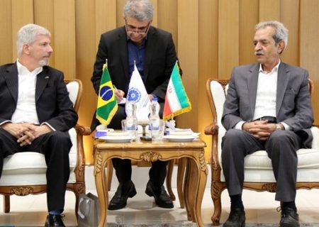 تعرفه گمرکی برزیل برای کالای ایرانی، مانع توسعه همکاری‌هاست