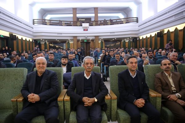 نشست مشترک فعالان اقتصادی و کارآفرینان ایران و تاجیکستان با هدف بررسی زمینه همکاری‌های مشترک و فرصت‌های سرمایه‌گذاری بین دو کشور