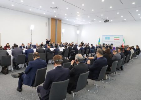 ایران و قزاقستان چندین تفاهم‌نامه‌ همکاری اقتصادی امضا کردند