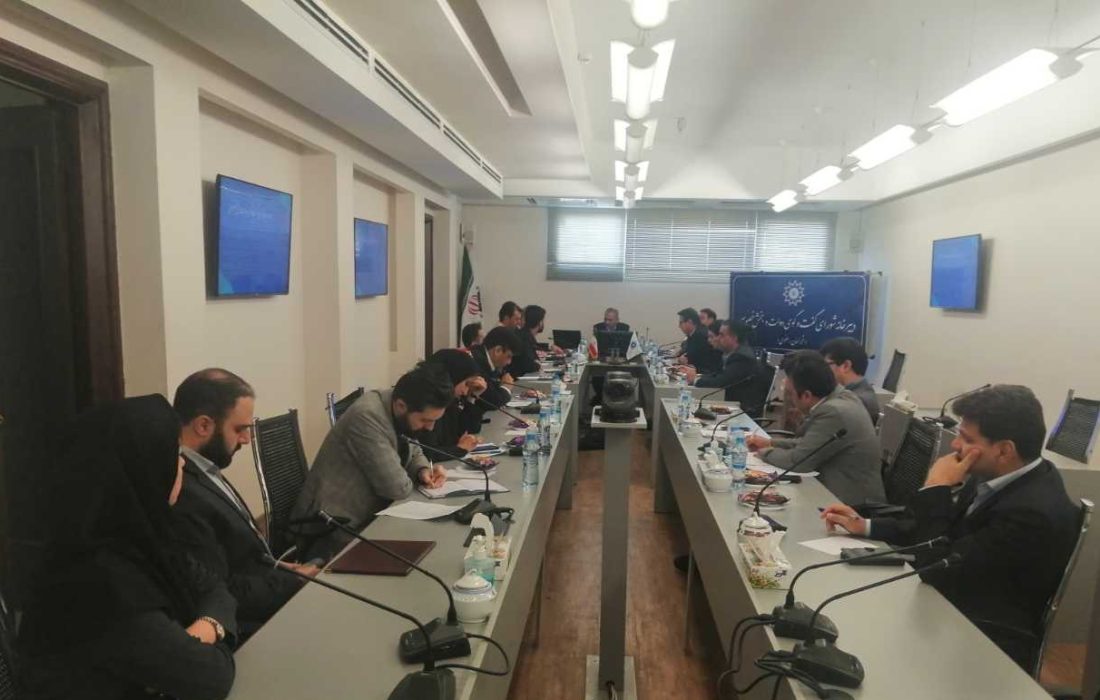 بانک‌های استان گره موجود در مسیر واردات ماشین آلات اجاره‌ای معادن را باز کنند