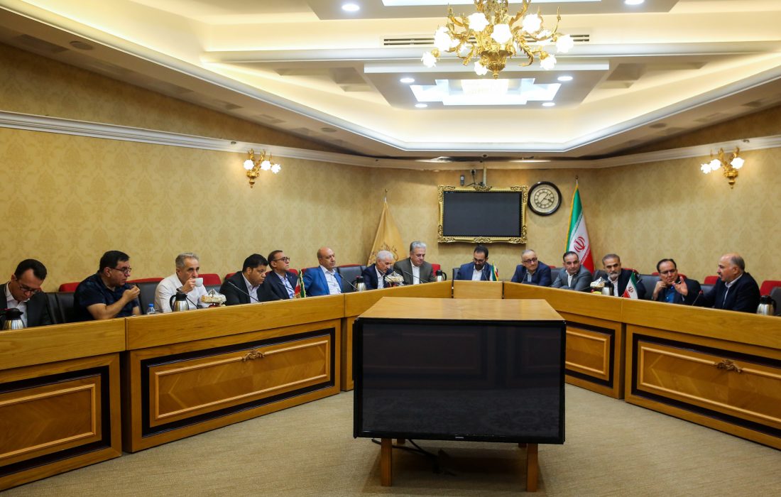 گزارش تصویری نشست برخی کمیسیون‌های تخصصی اتاق بازرگانی ایران با کمیسیون‌های همگن اتاق مشهد و اعضای هیات نمایندگان اتاق‌های استانی