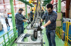 افق پرچالش صنعت ایران