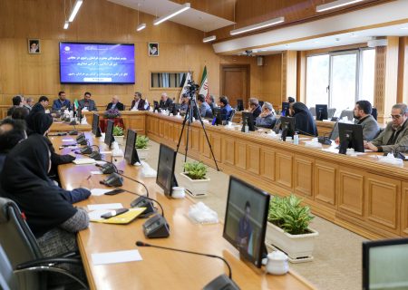 وکلای مردم در خانه ملت برای توسعه زیرساخت‌های اقتصادی خراسان رضوی، همت کنند