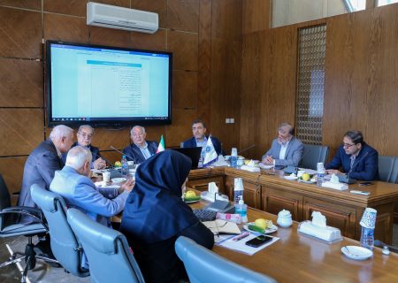 بررسی پیشنهادات اصلاحی آیین‌نامه کمیسیون‌های تخصصی اتاق مشهد