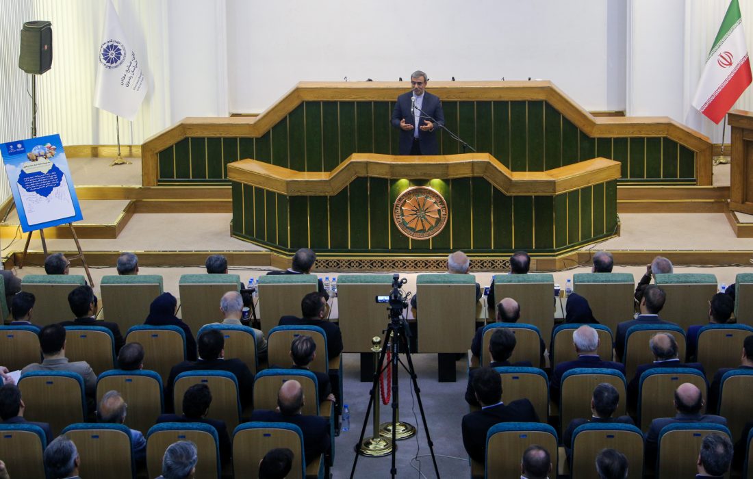 گزارش تصویری نشست استاندار جدید خراسان رضوی با فعالان اقتصادی و صادرکنندگان استان به مناسبت روز ملی صادرات