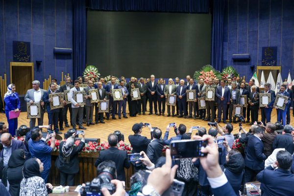 آیین تجلیل از صادرکنندگان نمونه خراسان رضوی