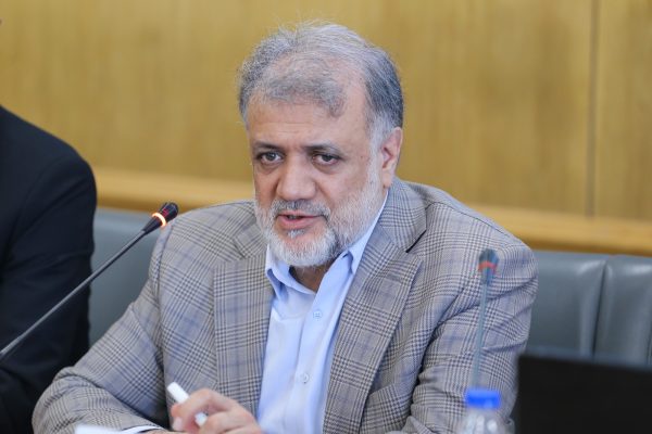 مبارزه با قاچاق باید از شناسایی ریشه‌های اقتصادی و مقرراتی آن آغاز شود