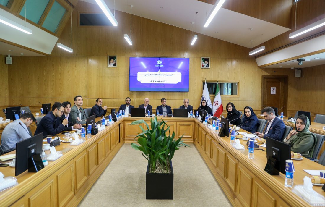 درخواست تفویض اختیار به «صمت» استان برای تسهیل در امور صادرکنندگان