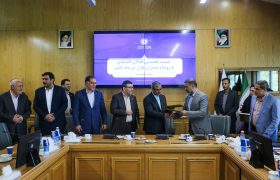 نشست فعالان اقتصادی خراسان رضوی با مدیران بورس و فرابورس