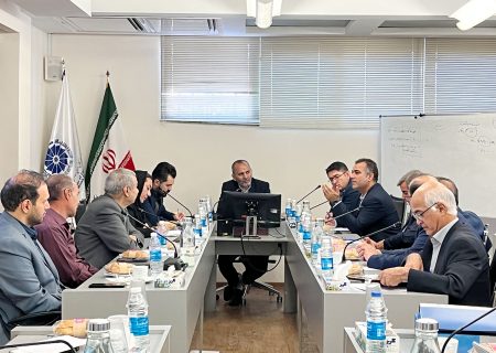 بررسی پیش‌نویس اصلاح آیین‌نامه ماده ۹۵ قانون مالیات‌های مستقیم و چالش‌های صدور پروانه شهرک صنفی مصنوعات چوبی مشهد