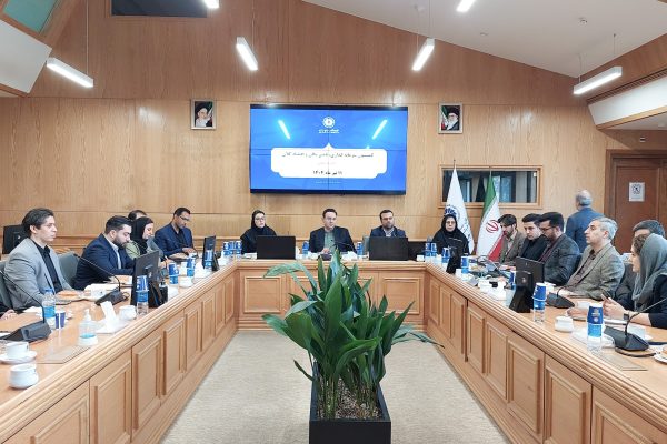 بررسی چالش‌های جذب سرمایه‌گذار خارجی در شرایط پساجنگ و بحران