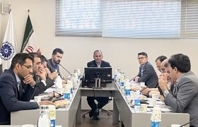 ترویج  دلالی و حذف صرافی‌های مجاز با  بخشنامه‌های مکرر بانک مرکزی