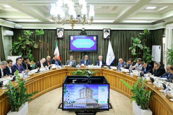 شرکت‌های دانش‌بنیان استان در تنگنای زیرساخت، مالیات و قطعی اینترنت