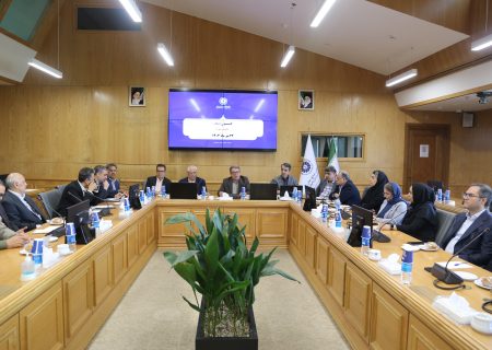 هم‌اندیشی برای احصاء چالش‌های صنعت قند استان