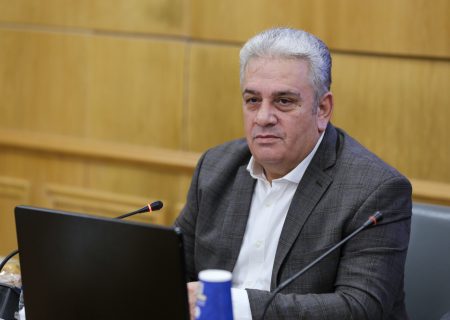بحران آب، خام‌فروشی و بی‌ثباتی تصمیمات، سه مانع توسعه خراسان رضوی است