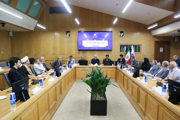 ضرورت الگوسازی از مفاخر فرهنگی برای تقویت هویت ملی نسل جوان