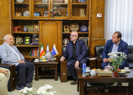 تاکید بر توسعه روابط اقتصادی و استمرار همکاری‌ها بین خراسان رضوی و چلیابینسک روسیه