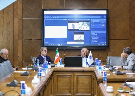 از تاکید بر نقش فرهنگ در توسعه اقتصادی تا تصویب آیین‌نامه‌های جدید در اتاق مشهد