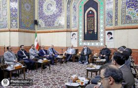 دیدار جمعی از فعالان اقتصادی استان با تولیت آستان قدس رضوی