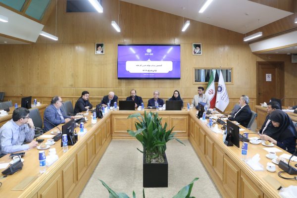 بررسی امکان ایجاد فضای کار اشتراکی صنعتی در مشهد