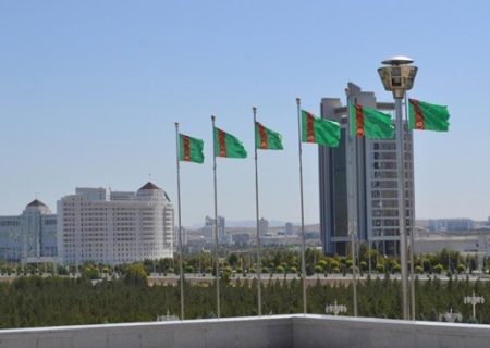 ترکمنستان برای احداث کارخانه‌های تولید تراورس و فرآوری بذر پنبه مناقصه برگزار می‌کند