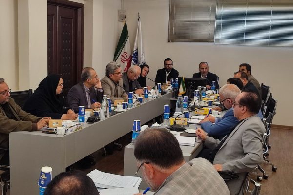 از مشکلات سامانه‌ای تا محدودیت‌های انرژی؛ پیش پای تولیدکنندگان شکر استان