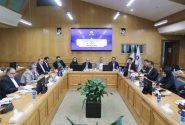 بررسی فرصت‌ها و جذابیت‌های تولید بدون کارخانه برای سرمایه‌گذاران