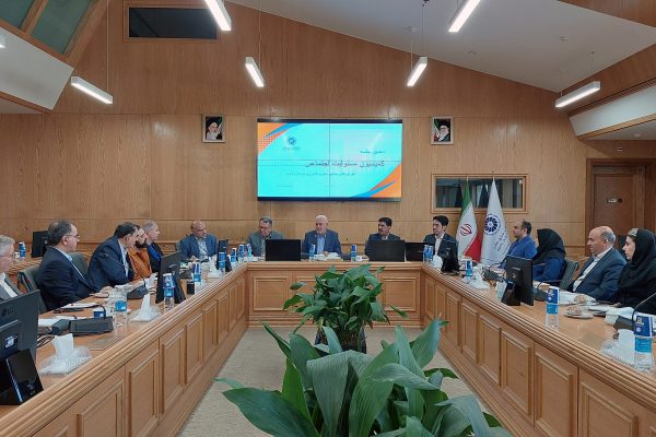انحصار، رانت و قیمت‌گذاری دستوری؛ سه ضلع گرانی در اقتصاد ایران