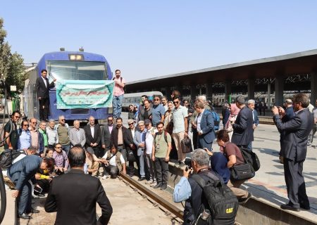 راه اندازی قطار گردشگری مشهد- سرخس در هفته گردشگری؛ گامی در مسیر توسعه اقتصادی منطقه