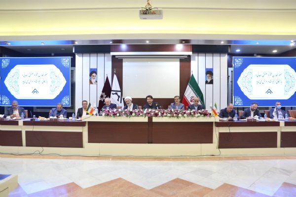 نشست فعالان اقتصادی و روسای تشکل‌ها با رئیس سازمان امور مالیاتی کشور