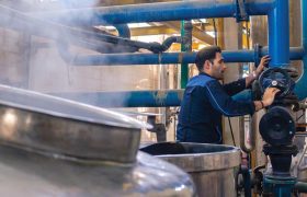 گلایه صنعتگران از روند طولانی و پرهزینه اصلاح سقف مصرف برق | صنعت زیر تیغ قبوض نجومی برق