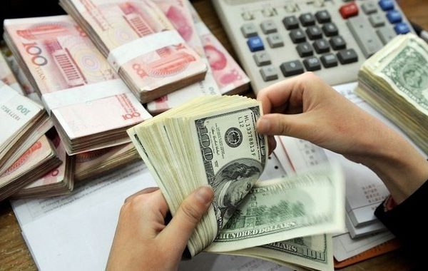 شرایط پرداخت تسهیلات ارزی اعلام شد/ نرخ مرکز مبادله مبنای بازپرداخت