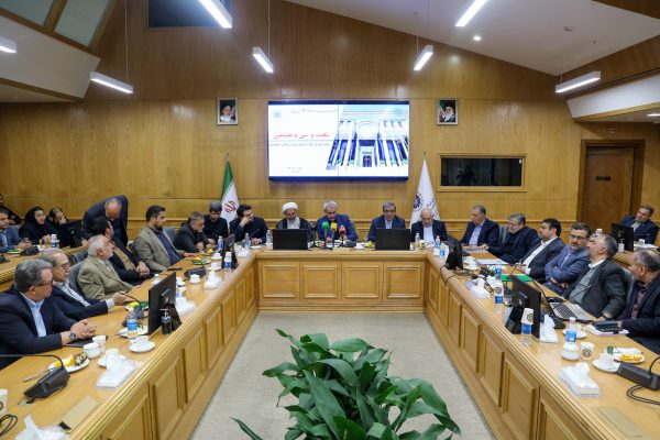 بسته ۵۴‌بندی مسائل و چالش‌های اقتصادی خراسان رضوی روی میز «مدنی‌زاده»