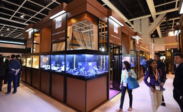 اعزام هیات تجاری به نمایشگاه بین المللی طلا و جواهر و سنگ و الماس هنگ کنگ