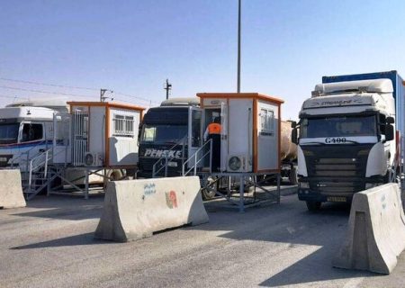 توقف ۱۸۰۰ دستگاه کامیون در مرز دوغارون