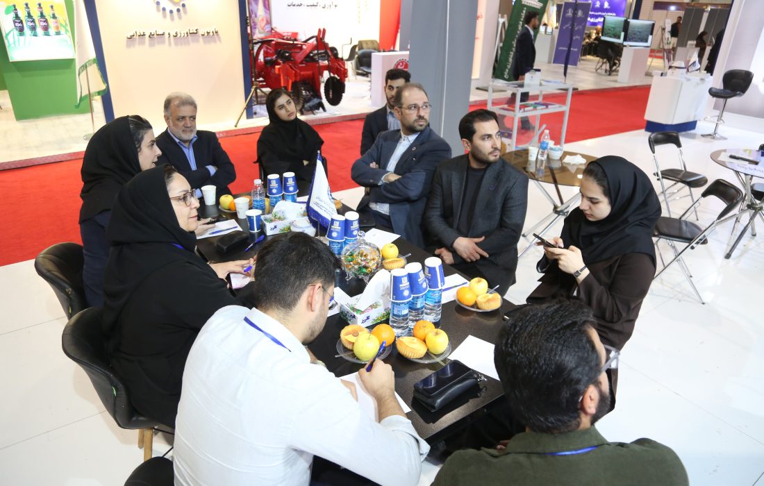 انجام پژوهش‌های کاربردی در اتاق خراسان رضوی برای حل چالش‌های اقتصادی استان