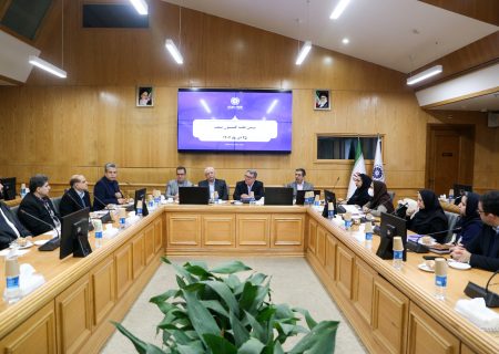 هشدار صنعتگران نسبت به فشارهای ارزی، مالیاتی و اختلال در تامین مواد اولیه