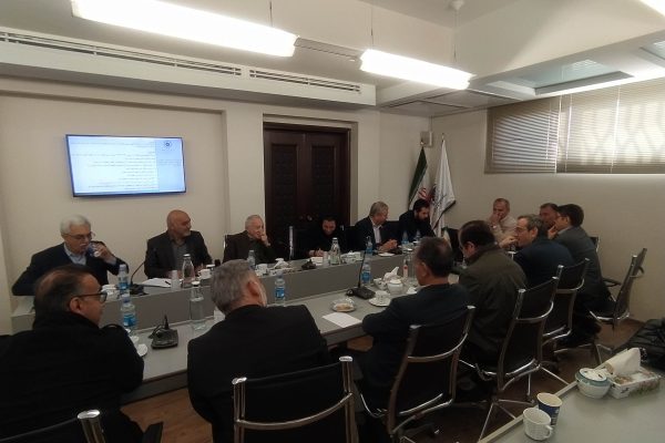 ضرورت تسریع در روند اجرایی  اعطای اختیارات به استانداران برای مدیریت واردات کالاهای اساسی