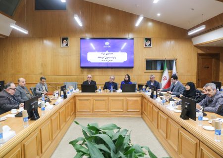 فرصت‌ها و چالش‌های تولید بدون کارخانه در مسیر توسعه برندهای رقابت‌پذیر