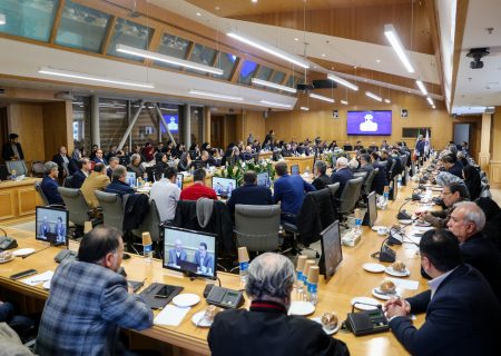 نشست فعالان اقتصادی خراسان رضوی با سرپرست معاونت ارزی بانک مرکزی