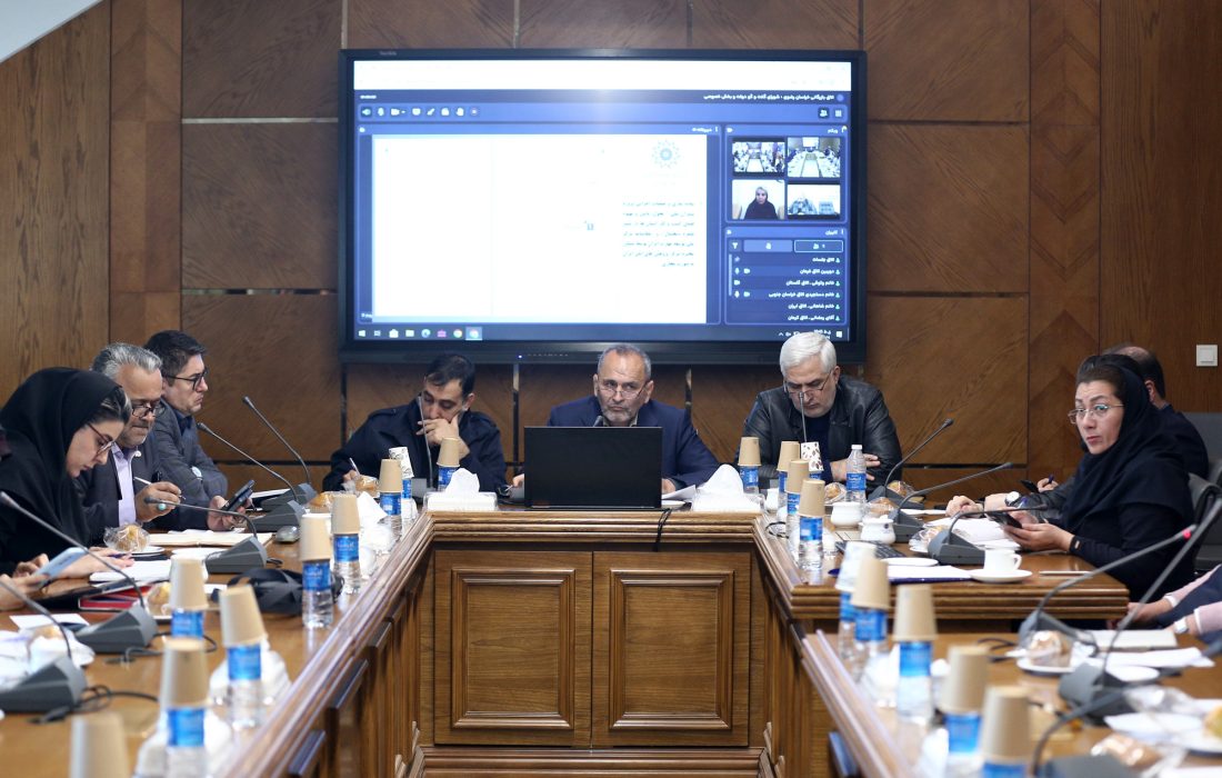 بررسی چالش‌های گمرکی و حمل‌ونقل بین‌المللی در مرزهای شرقی