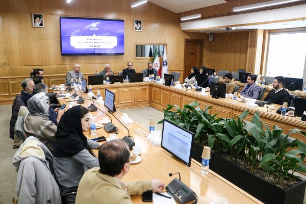 لزوم تغییرات بنیادین در سیاست‌های اقتصادی ایران؛ از آموزش‌های کاربردی تا نوآوری در صنایع