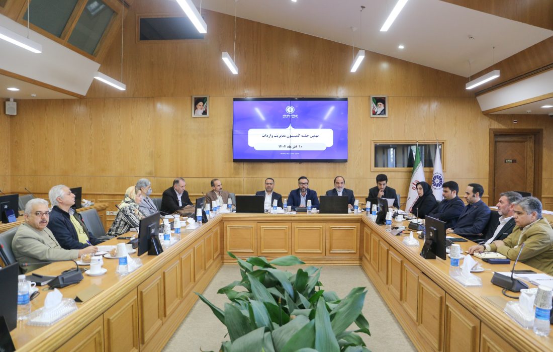 درخواست برای اصلاح زیرساختهای گمرکی و تفویض اختیارات بیشتر به استانها