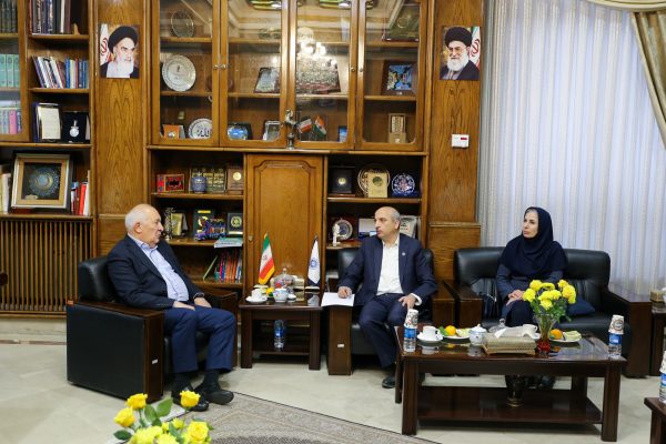 لزوم اصلاح قوانین فرسوده تامین اجتماعی