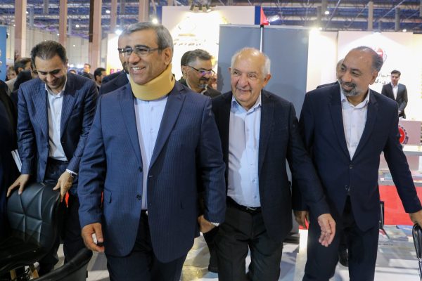 نخستین روز نمایشگاه هفته پژوهش و فناوری