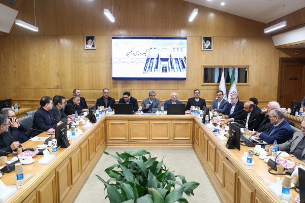 از چالش‌های ساختاری اقتصاد کشور تا نگرانی‌ها در خصوص بودجه ۱۴۰۵